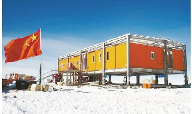 Generadores para la construcción de la 29ª estación antártica